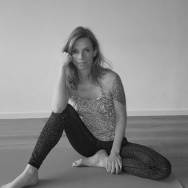 Yoga: Silke Kiener - Silke Kiener