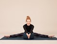 Yoga: Friederike Carlin