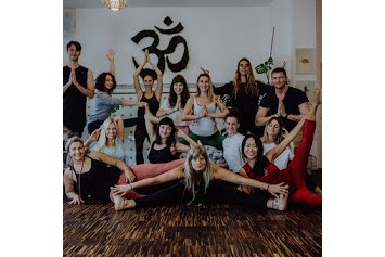 Yoga: Yogaladen Offenbach
