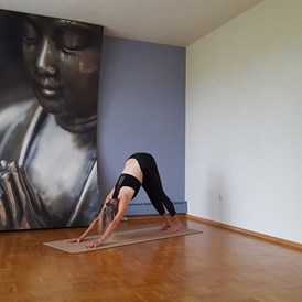 Yoga: Angela Kirsch-Hassemer