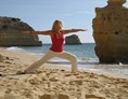 Yoga: Yoga Heldin am Traumstrand  - Oliver Kulter