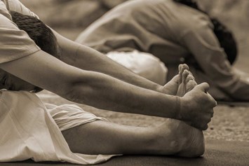 Yoga: Susanne-Yoga / Geist & Körper stärken - Susanne Schönmetz (Susanne-Yoga)