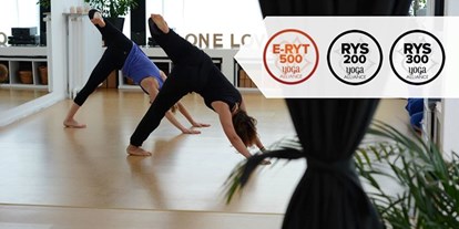 Yoga course - Bielefeld Brackwede - https://scontent.xx.fbcdn.net/hphotos-xtf1/t31.0-8/s720x720/12640344_928703510531087_284090513113671798_o.jpg - One Love Yoga Shala