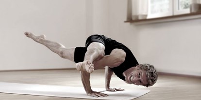 Yoga course - Hunsrück - https://scontent.xx.fbcdn.net/hphotos-xpt1/t31.0-8/s720x720/11393299_830972966950073_3291354915532287391_o.jpg - Yoga Shala Bingen