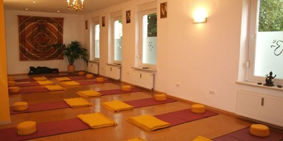 Yoga course - Bochum Bochum Süd - https://scontent.xx.fbcdn.net/hphotos-xaf1/t31.0-0/p480x480/11270565_834140276668666_8139355271823459935_o.jpg - Yogaschule zeitfrei