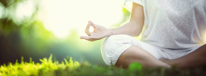 Yoga: https://scontent.xx.fbcdn.net/hphotos-xpt1/v/t1.0-9/s720x720/12115953_792835204172122_1545040148879978708_n.jpg?oh=88a4a3540623bbf60b2c06e09d6a0969&oe=578D2CD8 - Yoga Rhein-Ruhr