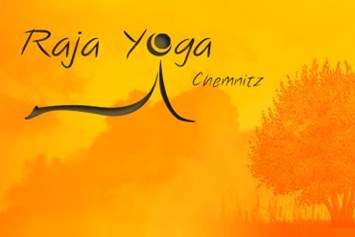 Yoga: https://scontent.xx.fbcdn.net/hphotos-xta1/v/t1.0-9/1511080_505152339597788_1926903389_n.jpg?oh=137311a9745440f433d884a891f9aa8c&oe=575DC918 - Raja Yoga Chemnitz