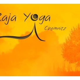 Yoga: https://scontent.xx.fbcdn.net/hphotos-xta1/v/t1.0-9/1511080_505152339597788_1926903389_n.jpg?oh=7f9cc481049280f4446d295bacd5c237&oe=57855618 - Raja Yoga Chemnitz