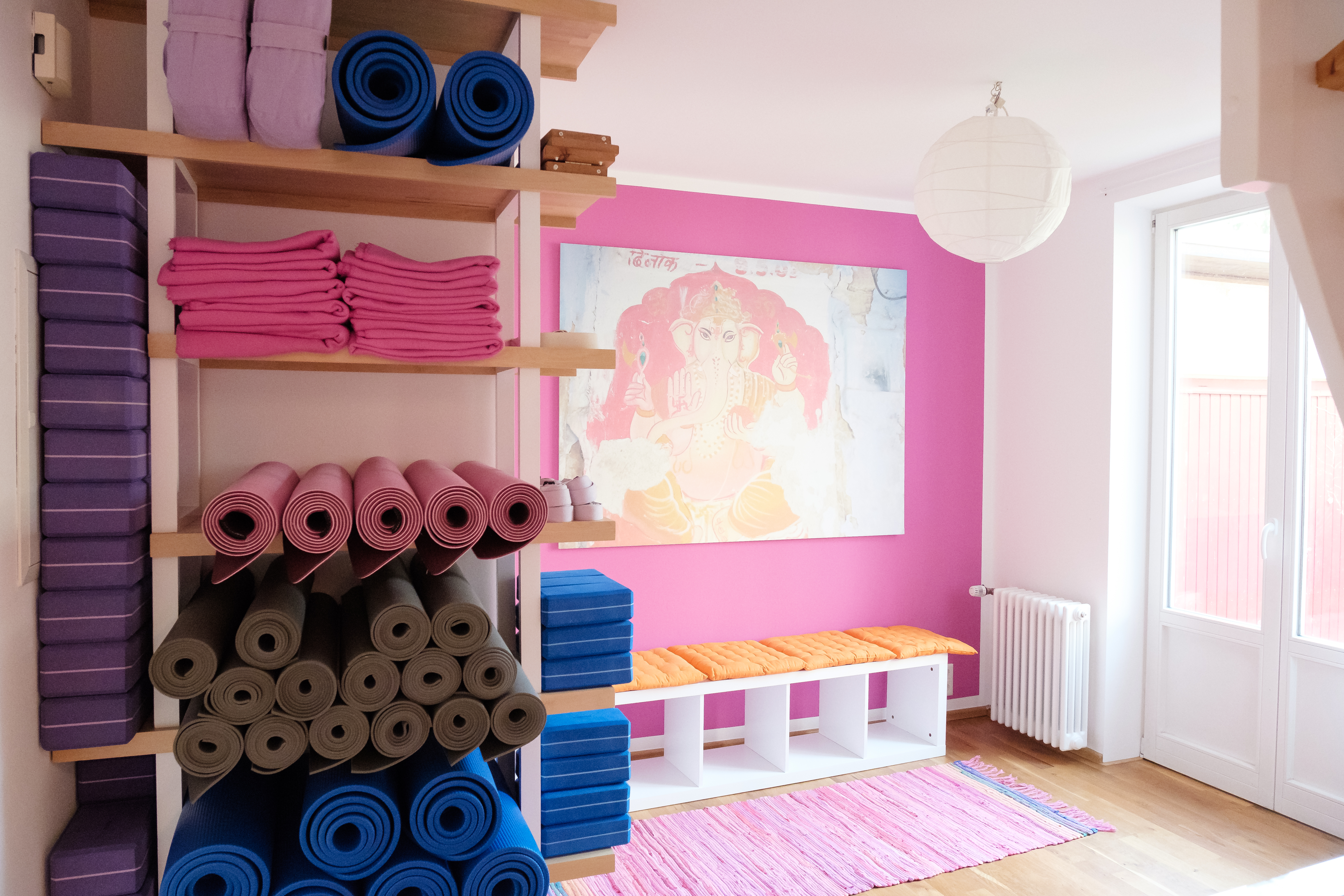 Yoga: Umkleide  - Yogaschule Kleinmachnow - Ausbildungsinstitut & Studio