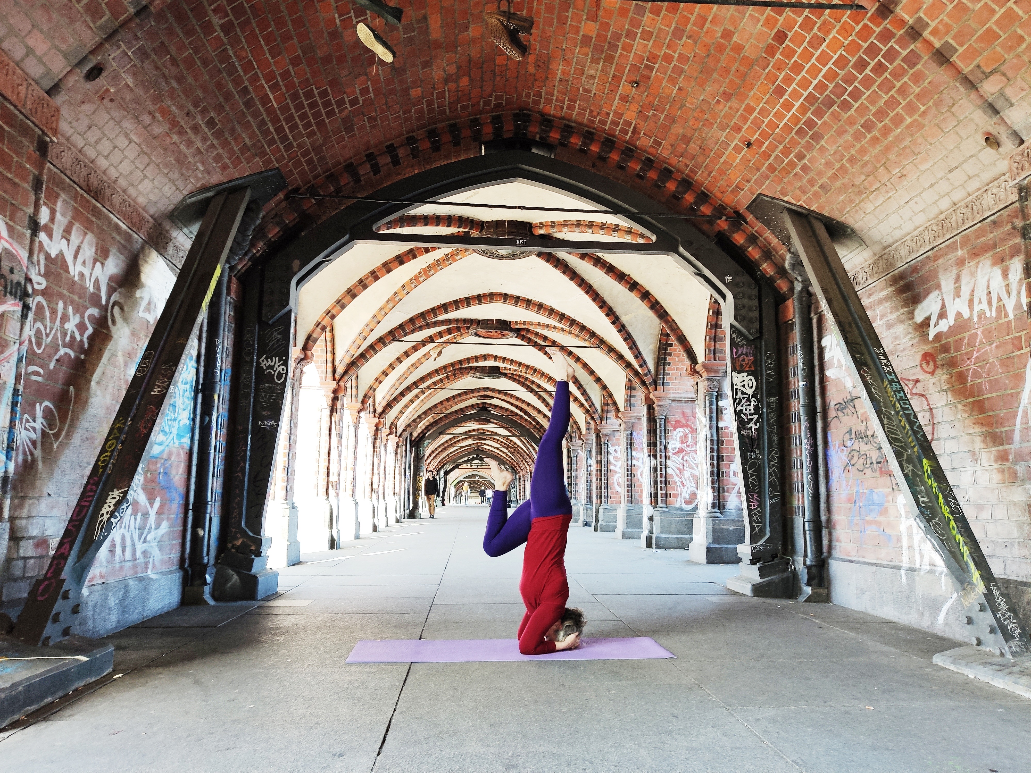 Yoga: Brigitte Tiek (Zehethofer)