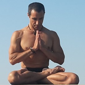 Yoga: Sevdalin Trayanov