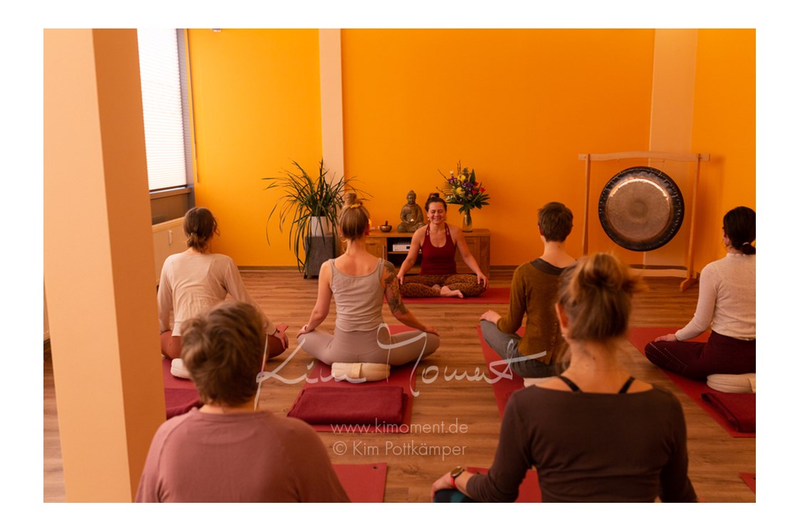 Yoga: Zentrum Yoga und  Coaching "BewusstSein & Leben"