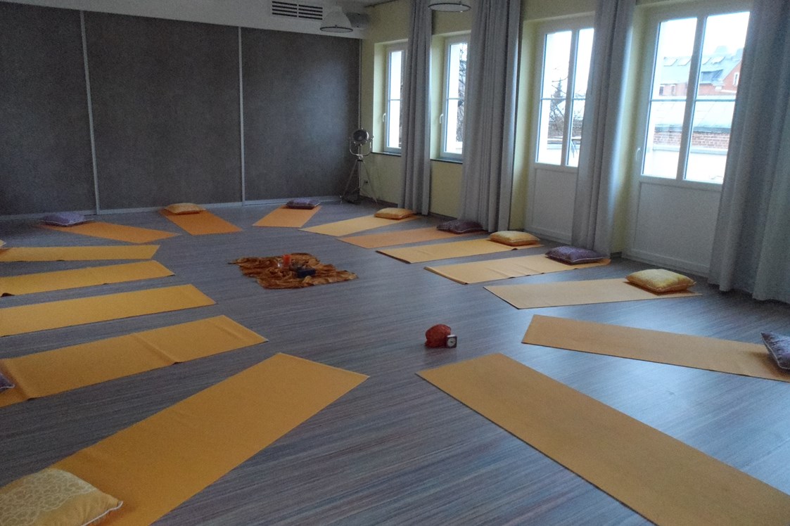 Yoga: Steffi Hübl - Yogaschule Lebensbaum