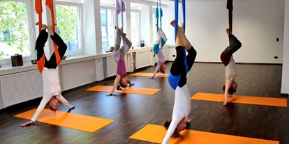 Yoga course - Düsseldorf Stadtbezirk 4 - https://scontent.xx.fbcdn.net/hphotos-xat1/t31.0-8/s720x720/1291963_560834640652493_1098776763_o.jpg - Yogamar