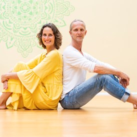 Yoga: Susanne & Marc heißen euch willkommen! - Rundum Yoga