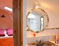 Yoga: Doppelzimmer (Lehmputz) in der Yogaschule gibt es über airbnb.de - Claudia Siems