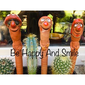 Yoga: Be Happy And Smile.  - YogaSeeleLeben