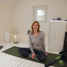 Yoga: Claudia Gieselmann