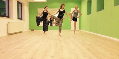 Yoga In Erftstadt Yogalehrer Erft Yoga