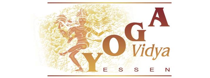 Yogakurs - spezielle Yogaangebote: Satsang - https://scontent.xx.fbcdn.net/hphotos-xpt1/v/t1.0-9/1620702_666134306765760_399724198_n.jpg?oh=68a9bf24fb939b9c05250b48fe3edce0&oe=5752D1A8 - Yoga Vidya Essen