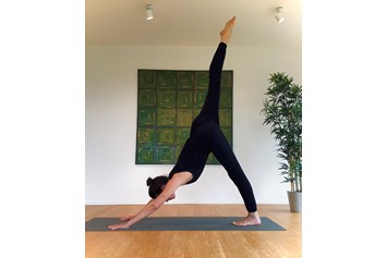 Yoga: Kristina Schuler
