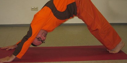 Yoga course - PLZ 73770 (Deutschland) - https://scontent.xx.fbcdn.net/hphotos-xat1/t31.0-0/p180x540/1277346_420582288052556_45870229_o.jpg - Bodhi - Yoga, Ayurveda, Qigong