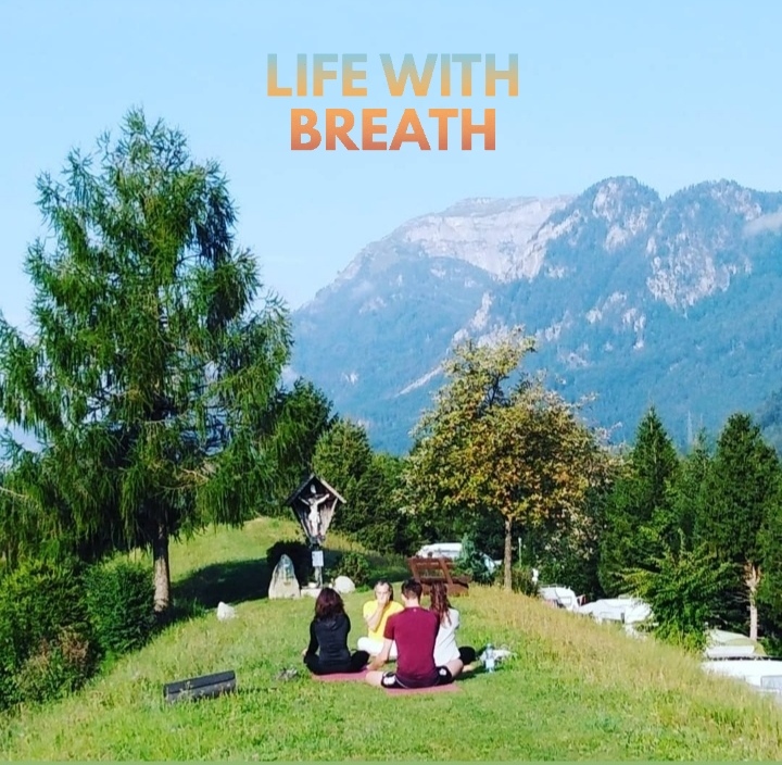 Yoga: Yoga am Berg ~ Campingplatz Tirol - Yogagarten / Yogaschule Penzberg Bernhard und Christine Götzl