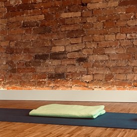 Yoga: Studio 108 Judith Mateffy