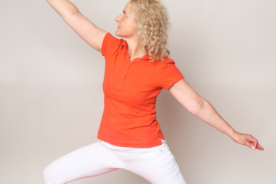 Yoga: Yoga für Anfänger, Wiedereinsteiger,Mittel Stufe...... - Jacqueline-wasbewegtdich