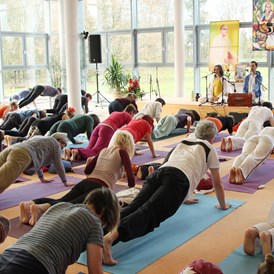 Yogalehrer Ausbildung: Yogalehrer*in Ausbildung 4-Wochen intensiv