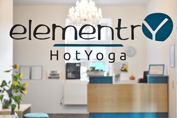 Yoga: elementry HotYoga