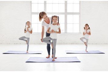 Yoga: Yoga für Kids - Nadine Fernández