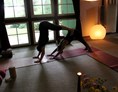 Yoga: https://scontent.xx.fbcdn.net/hphotos-xpa1/t31.0-8/q83/s720x720/1495184_252041108298190_680943199_o.jpg - Yoga im forum