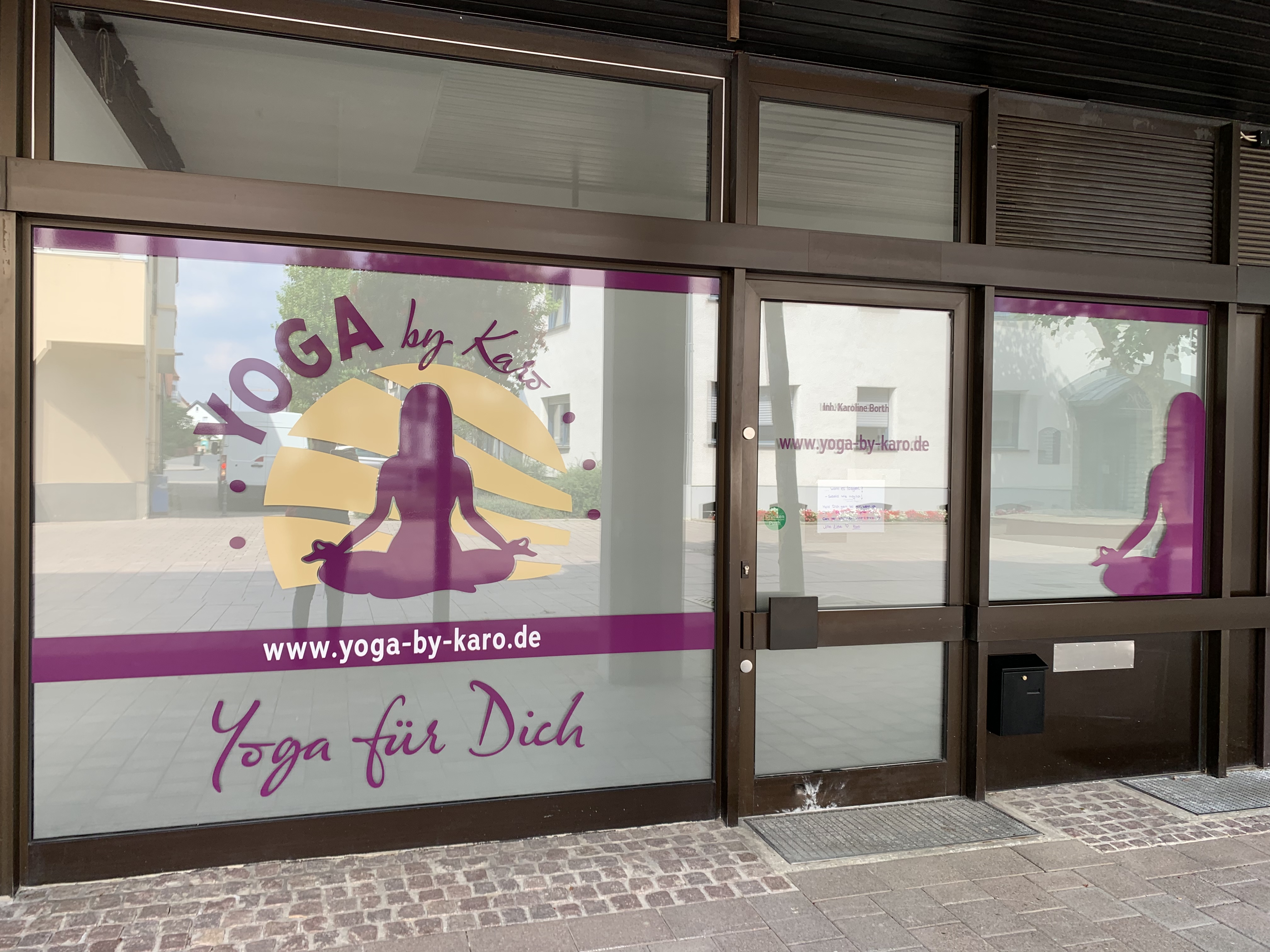 Clase de yoga - vorhandenes Yogazubehör: Yogamatten - Alemania - Yoga By Karo in Bad Lippspringe  - Yoga By Karo - Karoline Borth