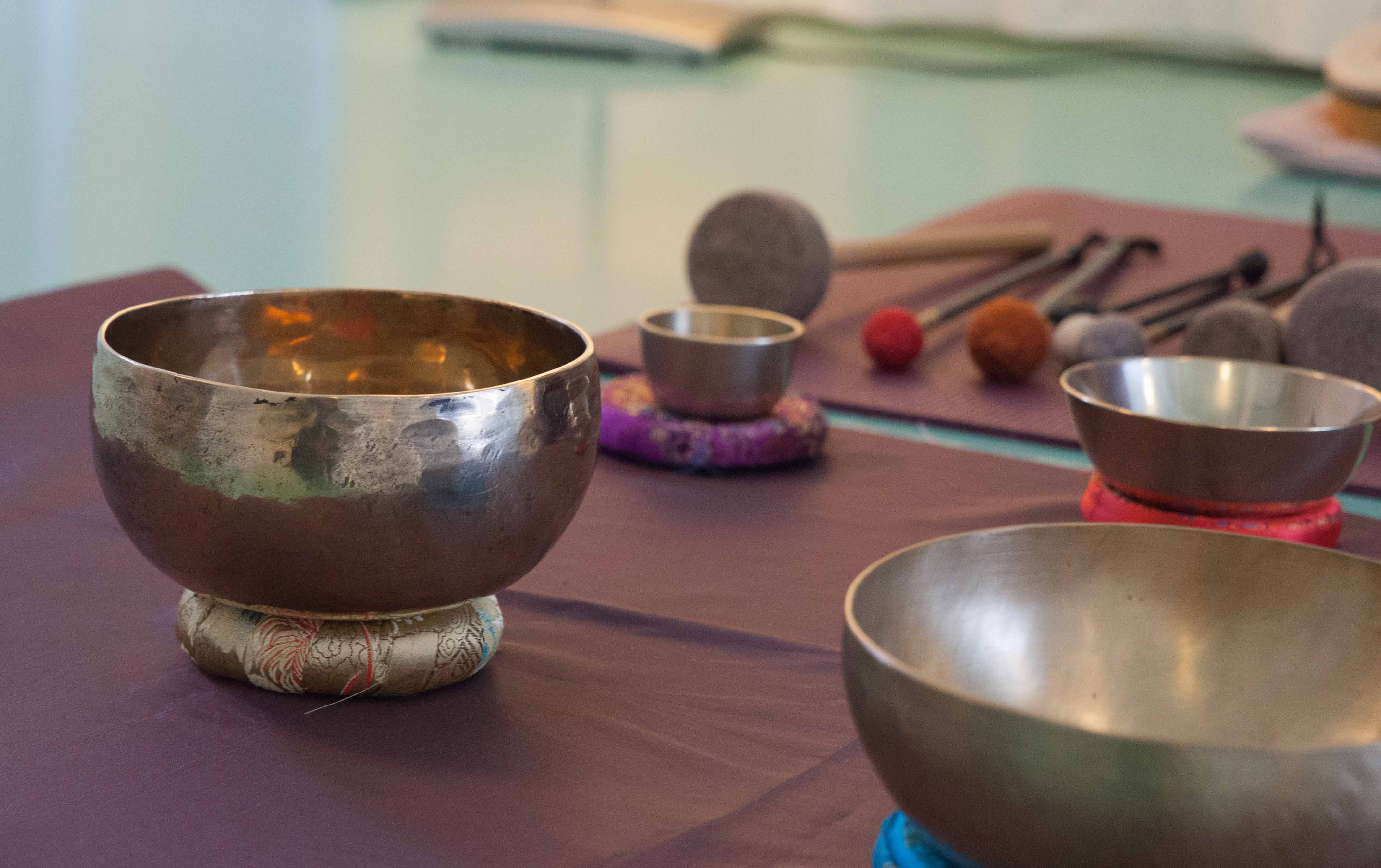 Yogaevent: Klangschalen und weitere Obertoninstrumente kommen zum Einsatz! - Klangentspannung