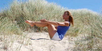 Yoga course - Lüneburger Heide - https://scontent.xx.fbcdn.net/hphotos-xaf1/v/t1.0-9/419191_414525771944476_1759529720_n.jpg?oh=888d24ad9c80d0eccf3866320dc99127&oe=57500146 - POWER YOGA by Kathrin Martens