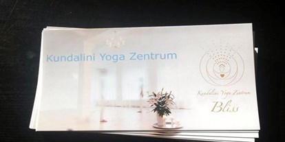 Yoga course - Hemmingen (Region Hannover) - https://scontent.xx.fbcdn.net/hphotos-xaf1/t31.0-8/s720x720/10900053_1555974981357233_6149300798026315615_o.jpg - Kundalini Yoga Zentrum Bliss