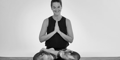 Yogakurs - Yogastil: Vinyasa Flow - Niki Lachmann - Niki Lachmann/ Omoststadt