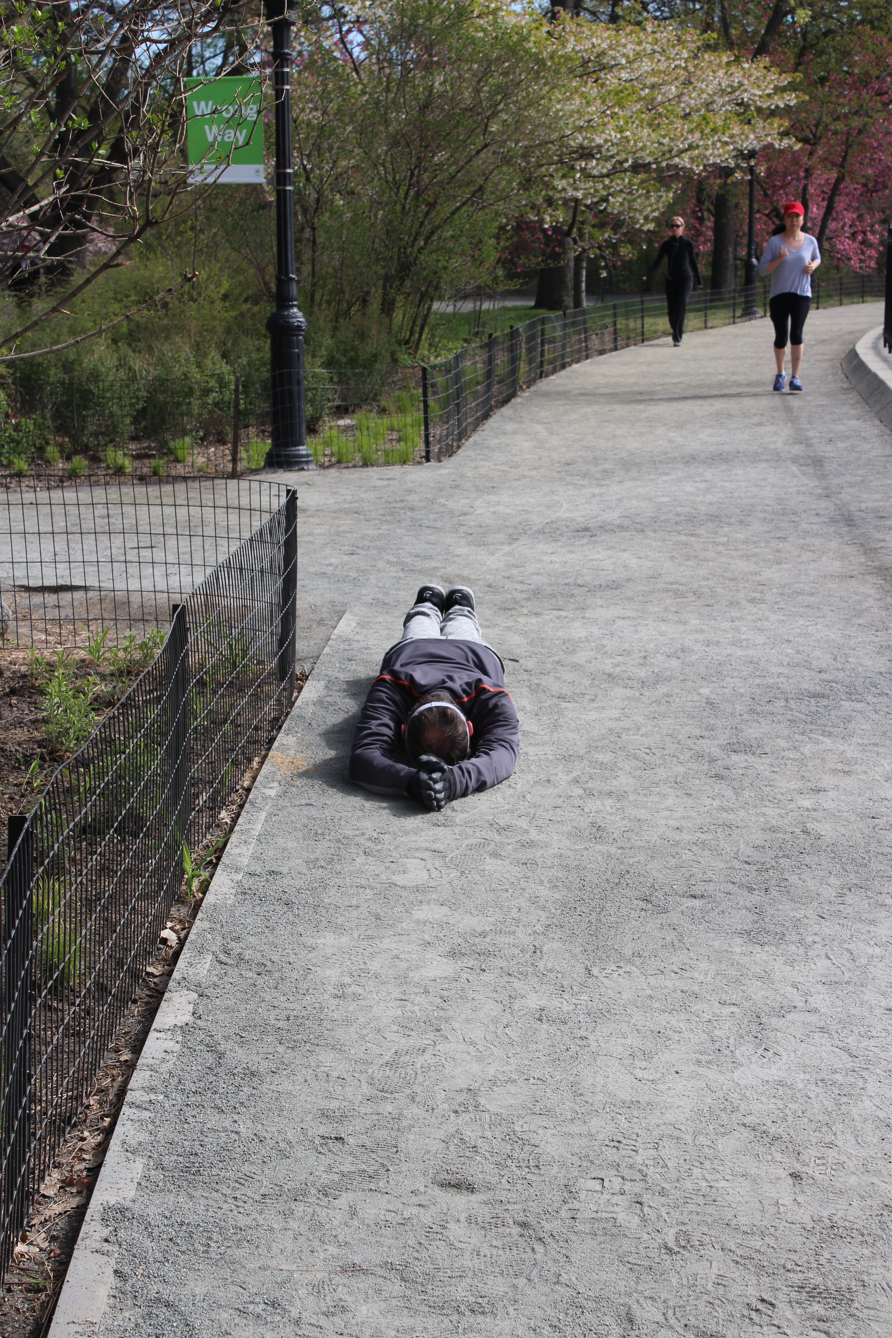 Yogaevent: Genaueres erfährst Du auf meiner ständig aktualisierten Homepage: 
http://www.sommerland-yoga.com/yoga-fortbildungs-we/ashtanga-namaskar/ 
Ich habe die Vision dadurch eine „Karawane“ zu starten. Um uns damit, da wir jetzt endlich Zeit haben, am besten täglich zu einer kontinuierlichen Sadhanaroutine zusammenzuschliessen um die heilende Energie aufzubauen. - Corona Chaos Transformation