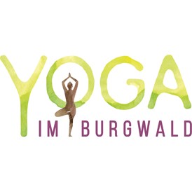 Yoga: Yoga im Burgwald - Caroline Jahnke