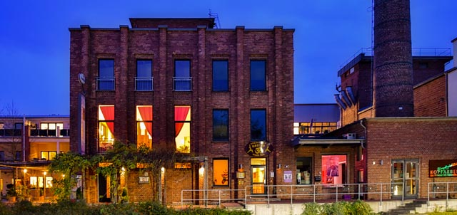 Clase de yoga - Emsland, Mittelweser ... - https://scontent.xx.fbcdn.net/hphotos-xpt1/v/t1.0-9/12645235_756403571127893_8301815189287709083_n.jpg?oh=4e61613d6d19c70e5a61f8b7ae82ad27&oe=57512D10 - Yogaschule BALI OM