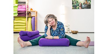 Yoga - Oberbayern - Claudia Korsten-Ring
Inhaberin und Yogalehrerin BDY/EYU - Ois is Yoga