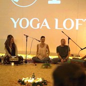 Yogakurs - YOGA LOFT I The Yoga Institute Mannheim