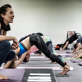 Yoga: Katja Bienzeisler