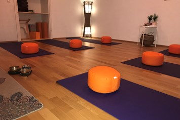 Yoga:  gemütlicher Kursraum in Bad Tölz  - Michaela Schötz - Isaryogis
