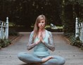 Yoga: Christina Stiglmeier / Frei.Sein Mentoring