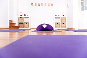 Yoga: Yoga Atelier - Sonja Thomas
