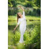Yogakurs - Luna Yoga Tulln. Entspannend, sanft, weiblich. - Luna Yoga® Tulln