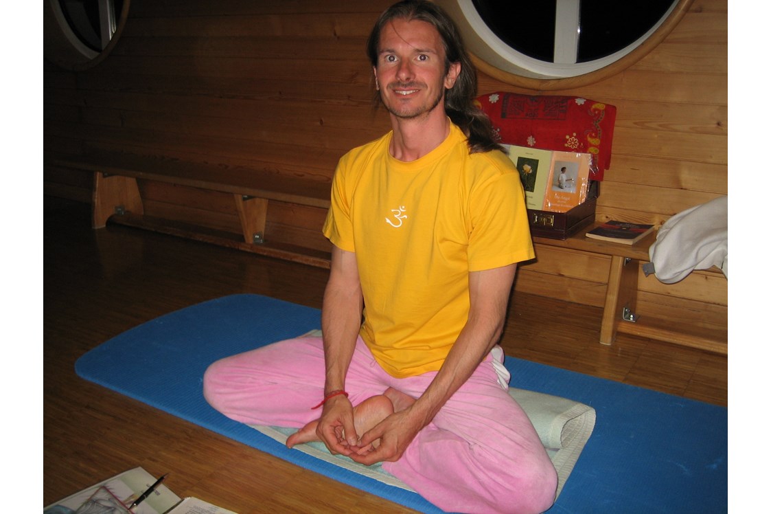 Yoga: Christo-Gerhard Schoder