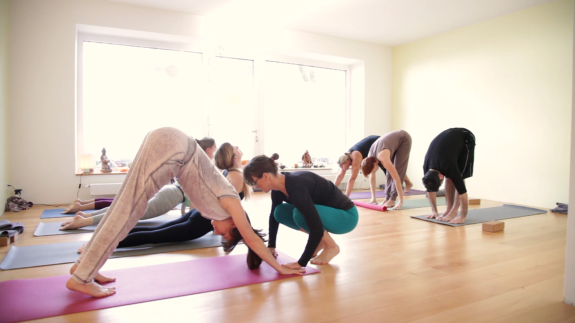 Clase de yoga - spezielle Yogaangebote: Meditationskurse - Baviera - YogaBee Studio